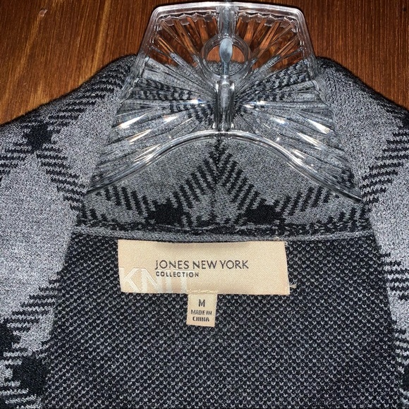 Women’s M JONES NEW YORK COLLECTION Gray Plaid Open Front Sweater Coat Business - Picture 5 of 9
